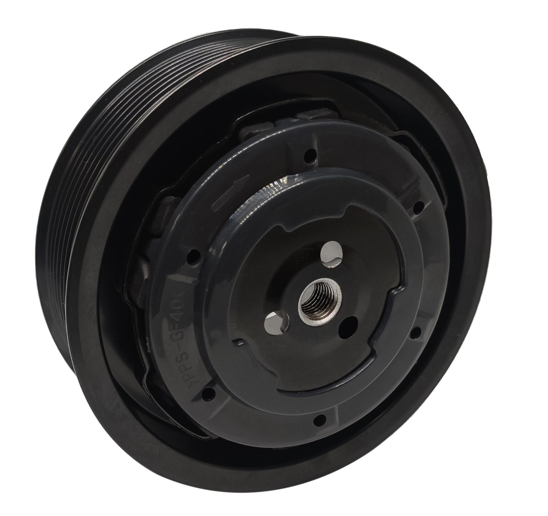 Муфта компрессора кондиционера BMW X3 F25 28iX xDrive с бензиновым двигателем N52N 2.0 245 л.с. (2010-2014)